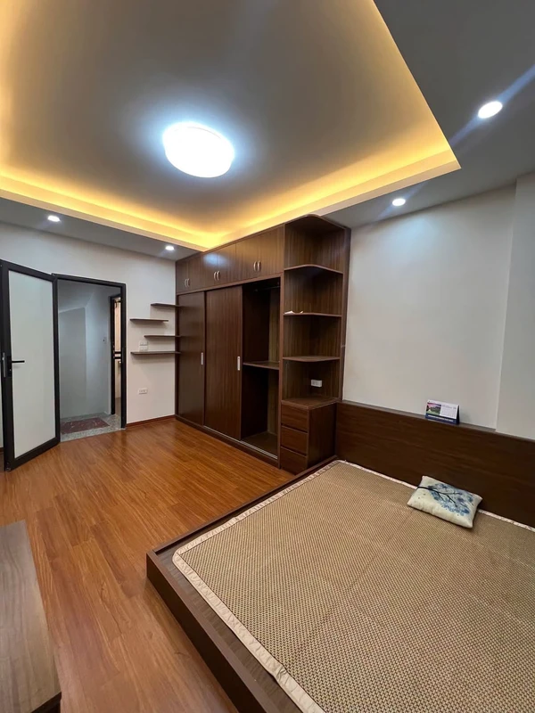 Cho thuê nhà ngõ 35m² 3PN Đông Thiên, Hà Nội