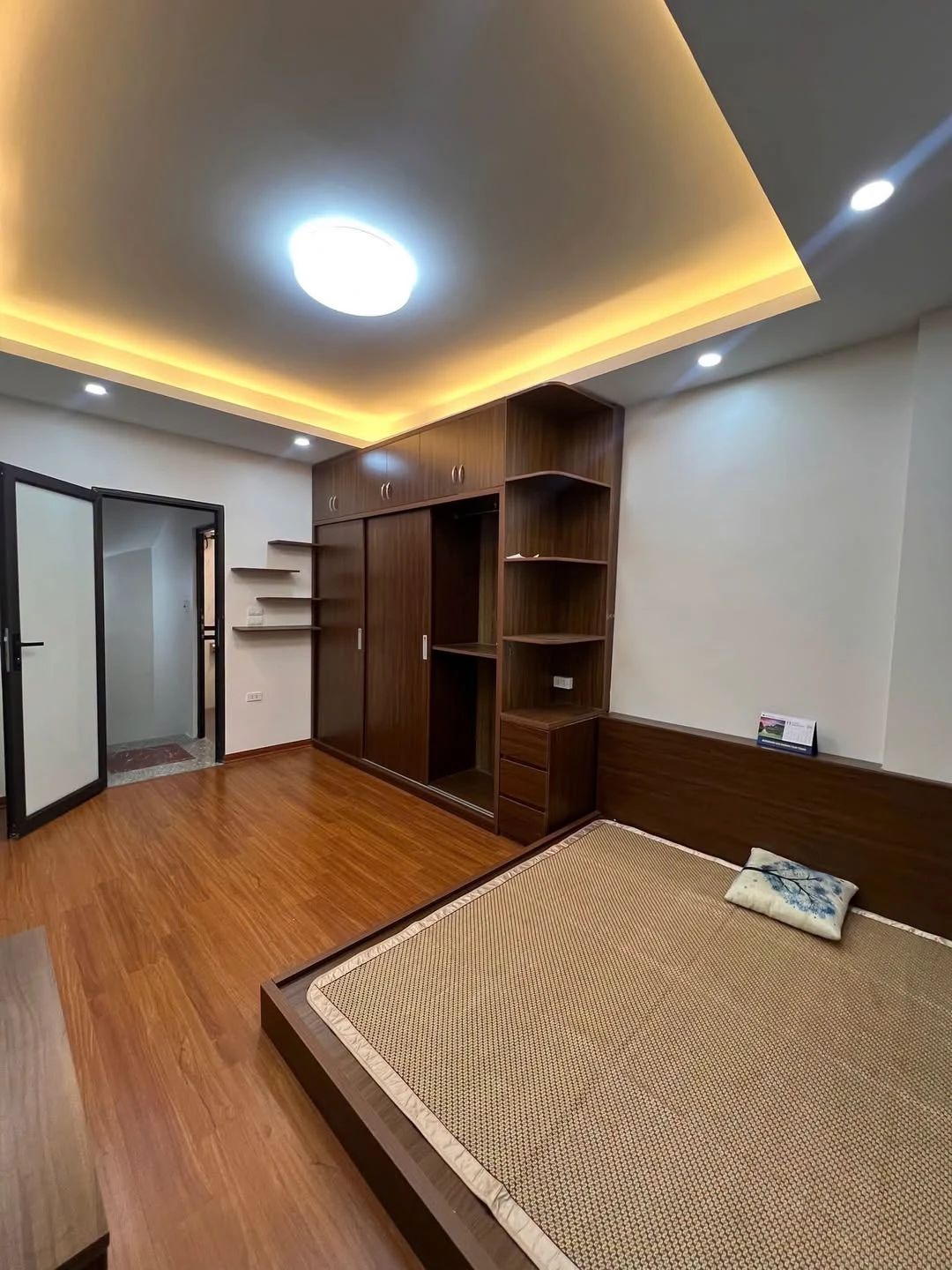 Cho thuê nhà ngõ 35m² 3PN Đông Thiên, Hà Nội - Ảnh 1