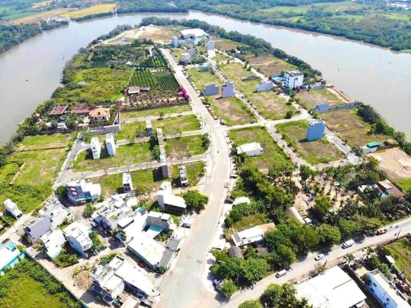 Bán lô đất Đảo Kim Cương Quận 9, 70m2, giá 3.35 tỷ