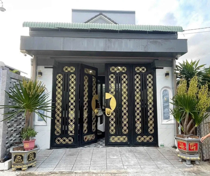 Bán nhà 3 phòng ngủ Tây Ninh, 145m², 2.1 tỷ