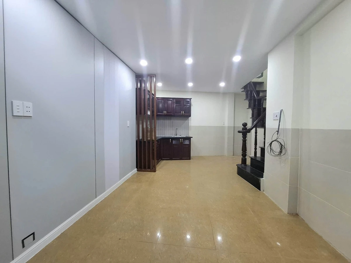 Bán nhà phố 3 tầng 26m² Trần Hưng Đạo Quận 1 giá 5,05 tỷ - Ảnh thu nhỏ 5