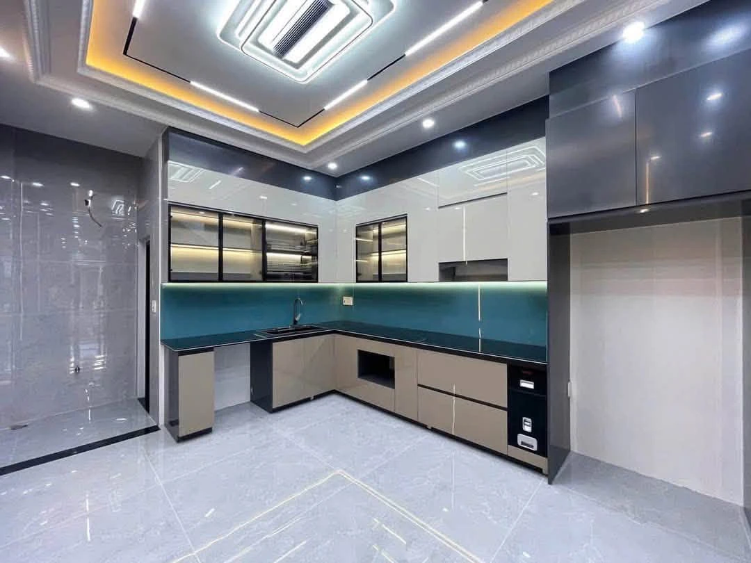 Bán nhà 5 tầng 6 phòng ngủ 60m2 Ngô Gia Tự 9,9 tỷ - Ảnh thu nhỏ 4
