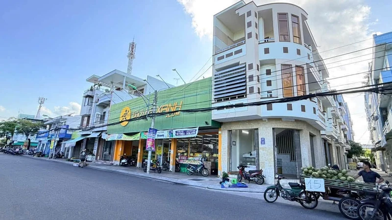 Bán nhà góc 2 mặt tiền Trường Sa Nha Trang 95m² 15,5 tỷ