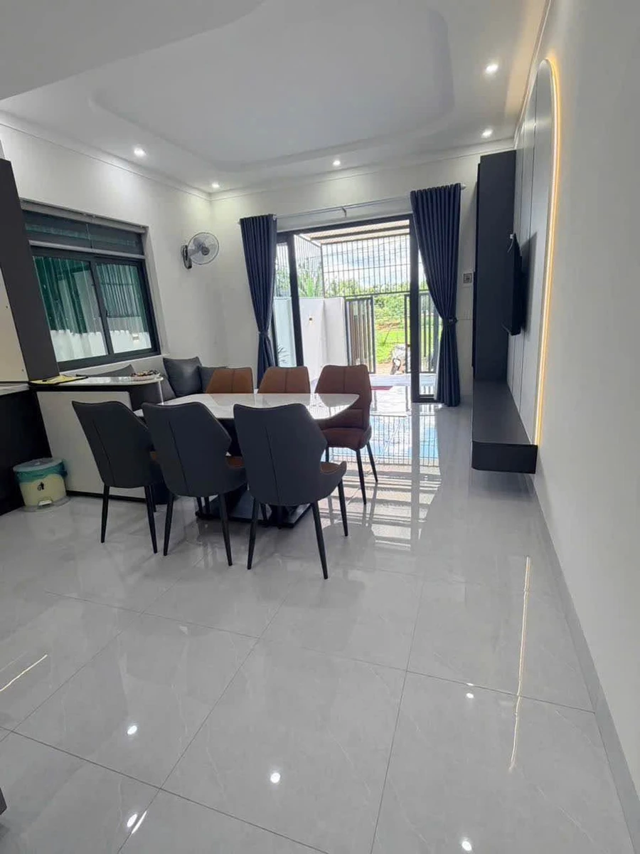 Bán nhà phố hiện đại 3PN, 50m2 gần Đại học Tây Nguyên, 2,55 tỷ - Ảnh thu nhỏ 4