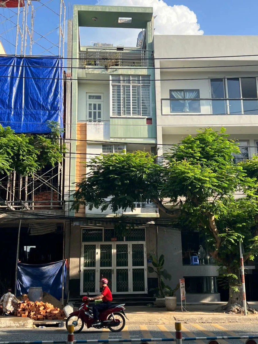 Bán nhà mặt tiền Huỳnh Văn Nghệ 1 trệt 3 lầu 47m2, 5PN, Bửu Long, Biên Hòa - Ảnh thu nhỏ 2