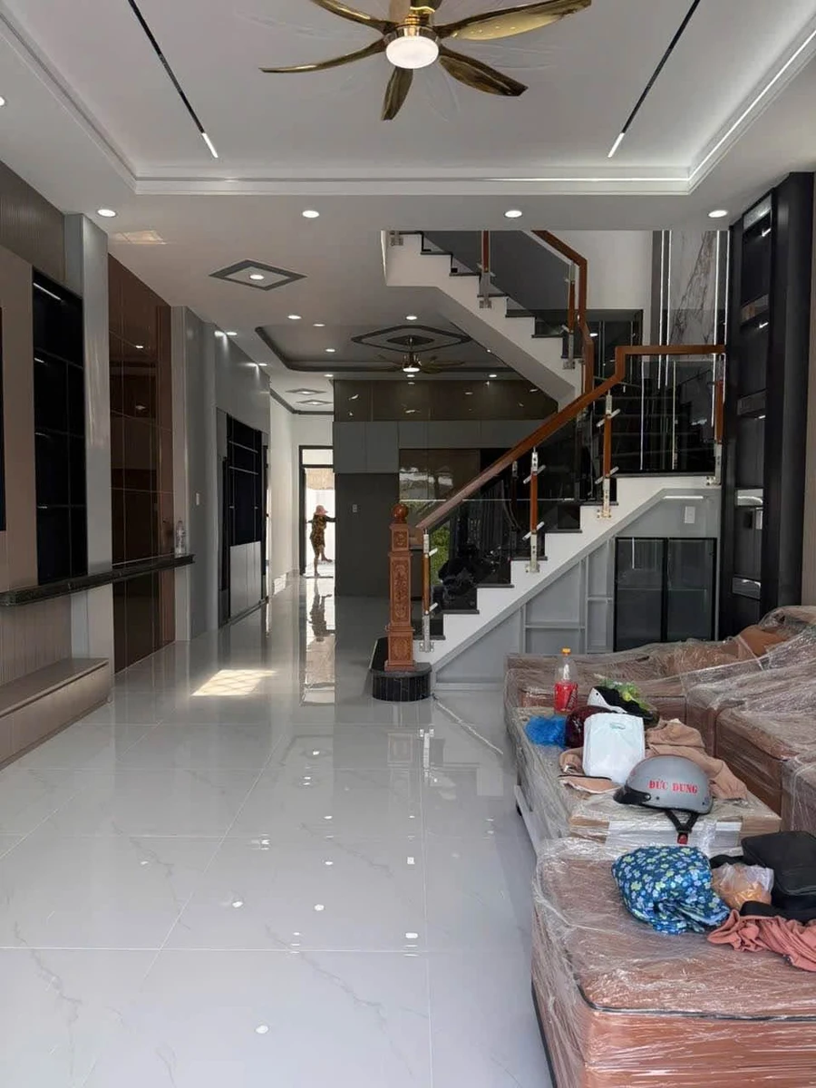 Bán nhà 1 trệt 1 lầu 5x25m, 3PN Cần Giuộc - Ảnh thu nhỏ 4