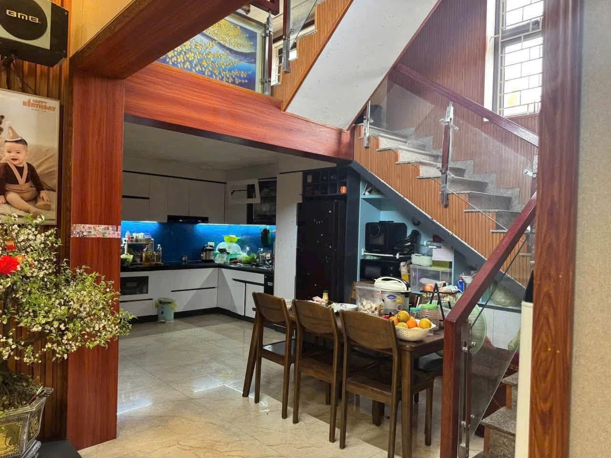 Bán nhà lô góc 4 phòng 137,5m² mặt tiền 8m Tôn Thất Tùng - Ảnh thu nhỏ 4