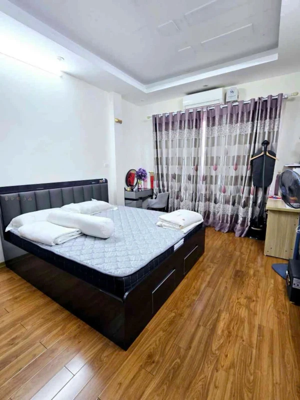 Bán nhà 6 tầng 48m² Quan Hòa Hà Nội 9.5 tỷ