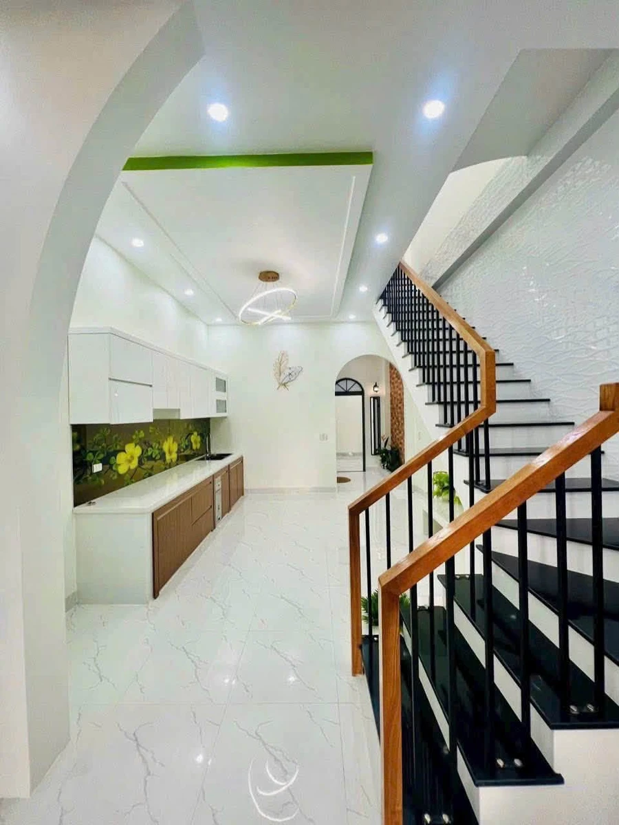 Bán nhà mặt tiền 1 trệt 1 lầu 3PN tại Tân Phong, Quận 9 - Ảnh thu nhỏ 4