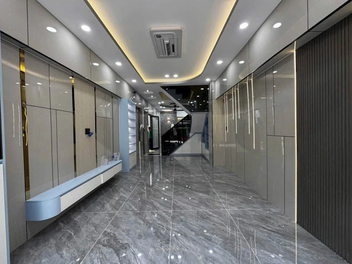 Bán nhà hẻm xe hơi 8m Hậu Giang Quận 6, 4x14m, 1 trệt 2 lầu, giá 8,5 tỷ - Ảnh thu nhỏ 2