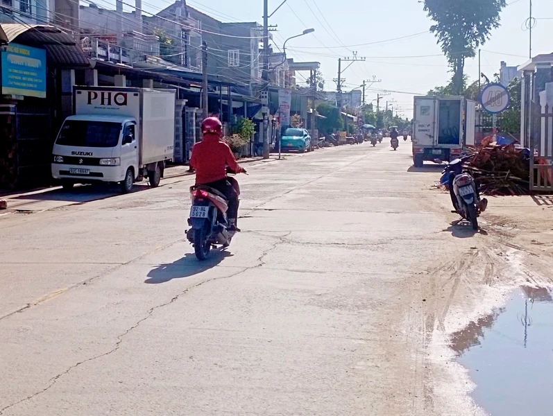 Bán lô đất mặt tiền 6x24m Đại An, Đà Nẵng