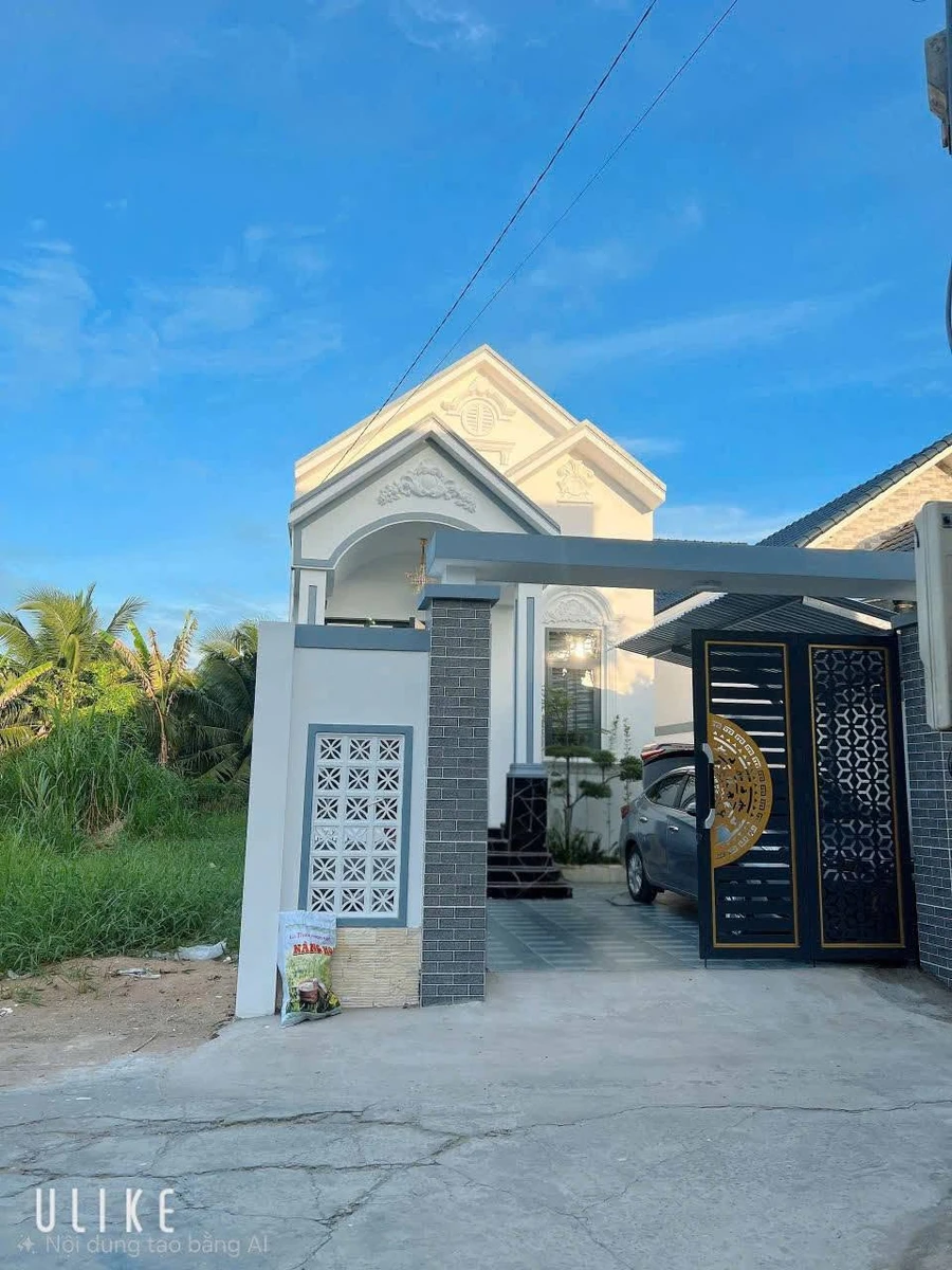Bán nhà mái thái mới 153m2, 2 phòng ngủ, tặng nội thất tại Phú Tân (Hữu Định cũ) - Ảnh thu nhỏ 2
