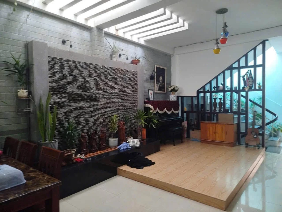 Bán nhà mặt tiền Nguyễn Hữu Huân, Nha Trang, 113m², 3 tầng, 15,5 tỷ - Ảnh thu nhỏ 3