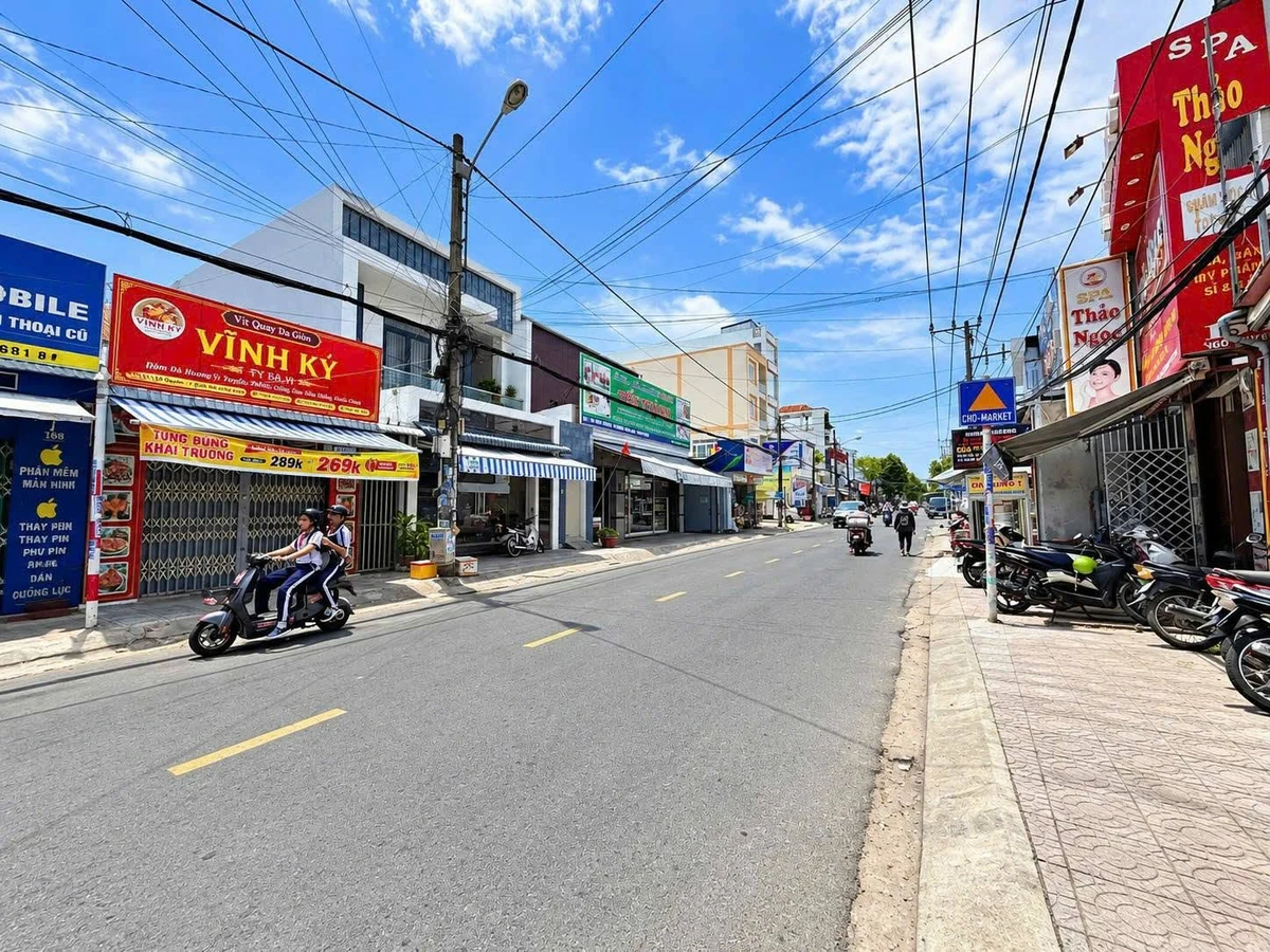 Cho thuê mặt bằng kinh doanh mặt tiền Ngô Quyền Rạch Giá 10 triệu/tháng - Ảnh thu nhỏ 2