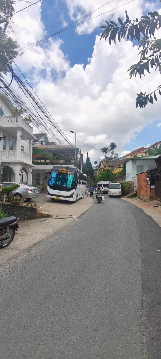 Bán villa 447m² mặt tiền Trần Khánh Dư Đà Lạt 30,5 tỷ - Ảnh 1