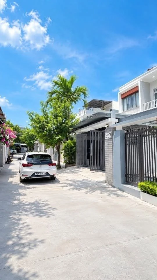 Bán nhà 117m2 3PN hẻm ô tô Chu Văn, Quảng Ngãi - Ảnh 1