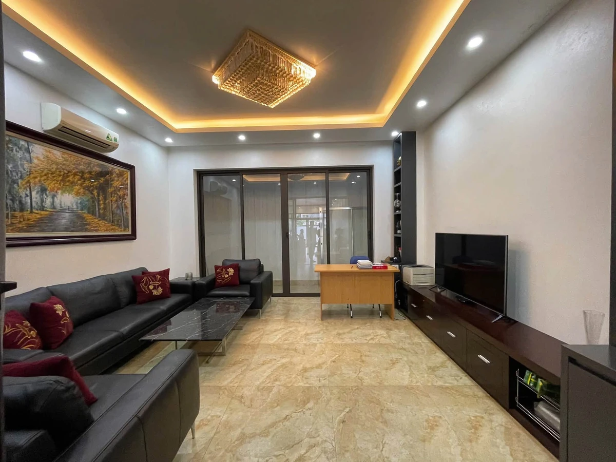 Bán nhà 3 tầng 85m² gần biển Cột 8, Hạ Long 12,5 tỷ - Ảnh thu nhỏ 2