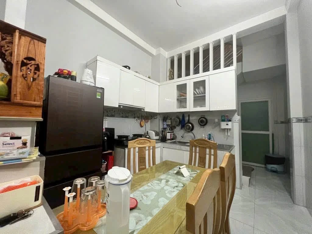 Nhà 3 tầng Đường 11 Thủ Đức 50m² 4.7 tỷ - Ảnh thu nhỏ 4