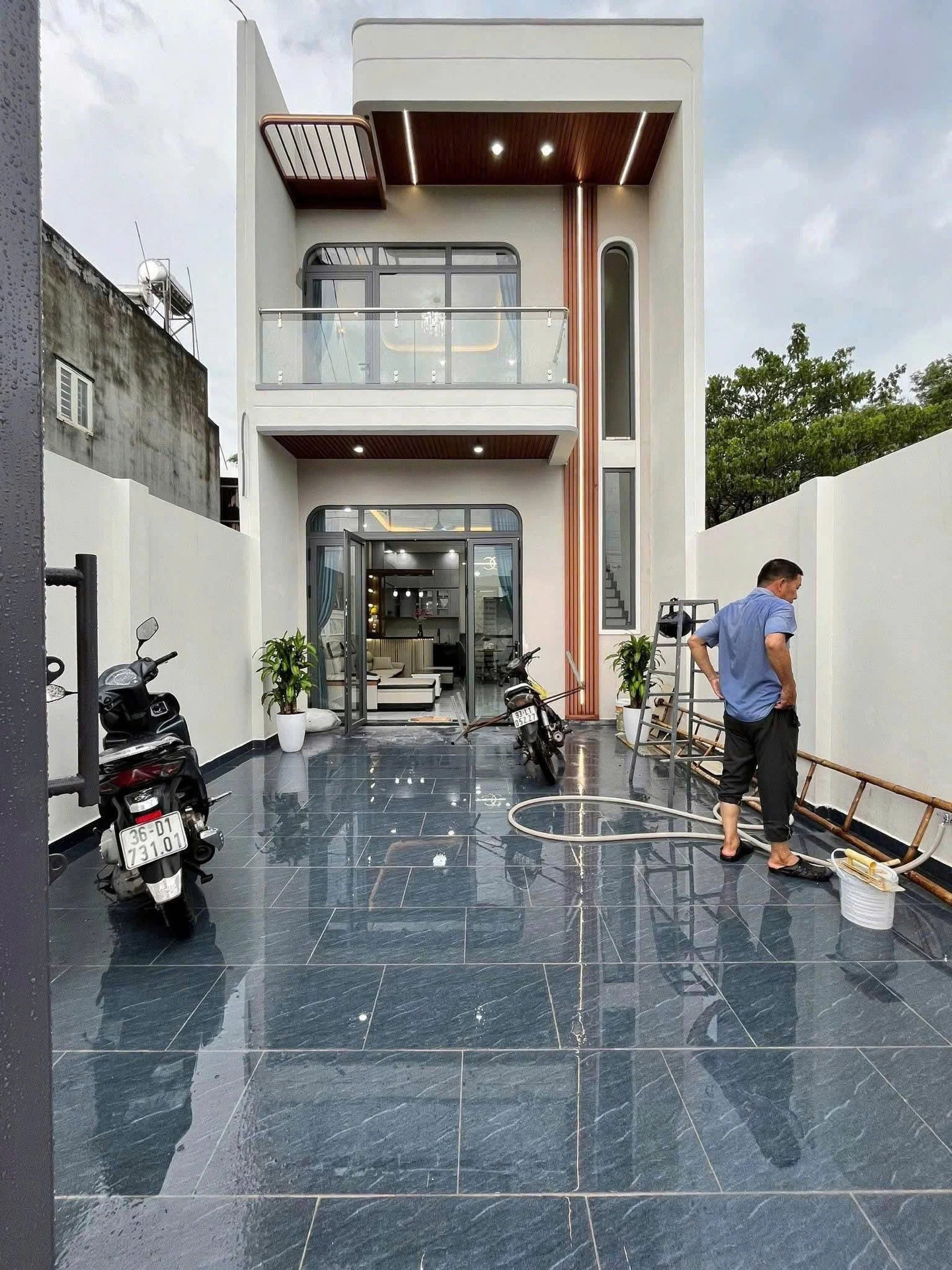 Bán nhà 1 trệt 1 lầu 100m² gần KDL Bửu Long, Bình Dương - Ảnh 1
