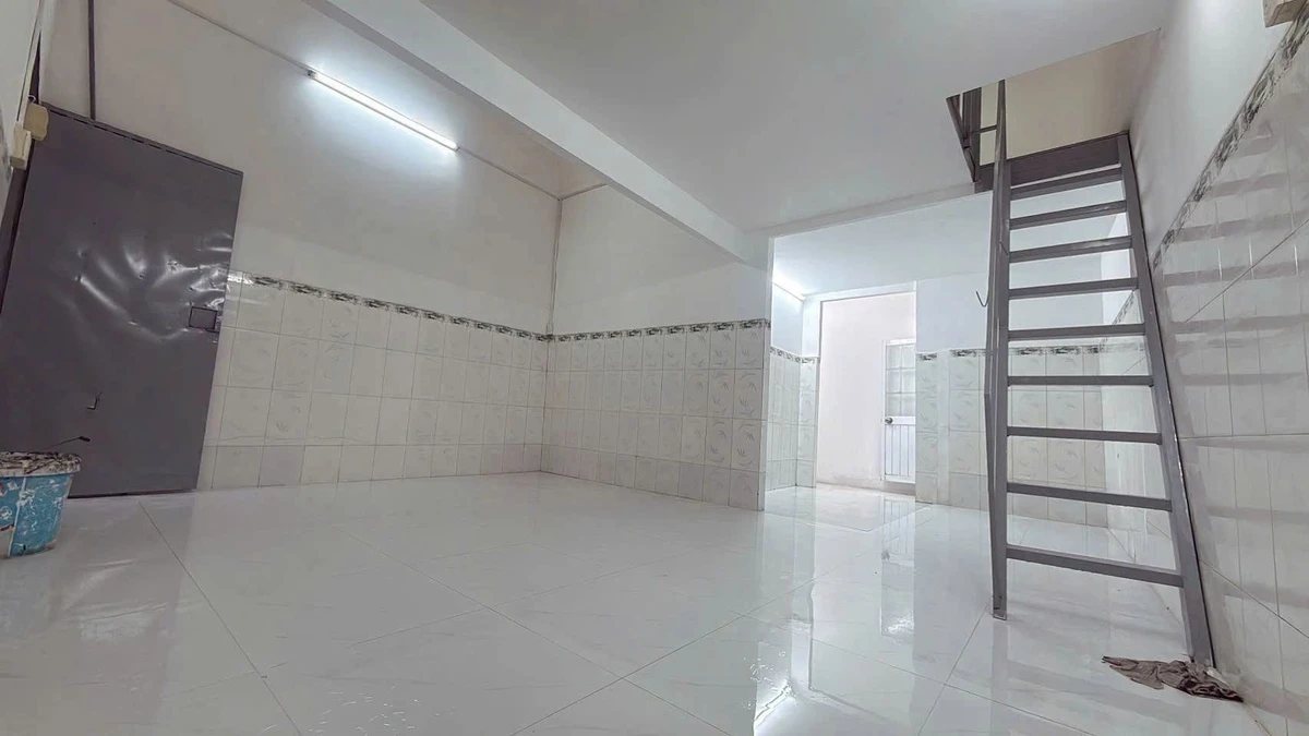 Bán nhà 1 trệt 1 gác 37,5m2 giá 490 triệu đường Nguyễn Văn Linh, Tân Nhựt, Bình Chánh - Ảnh 1