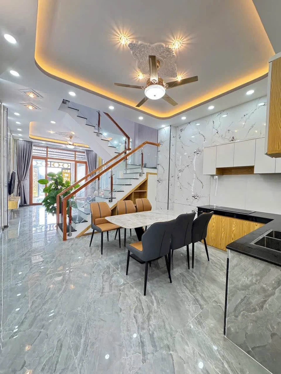 Bán nhà phố 4 PN, 112,5m² giá 2,55 tỷ Đức Hoà - Ảnh thu nhỏ 4