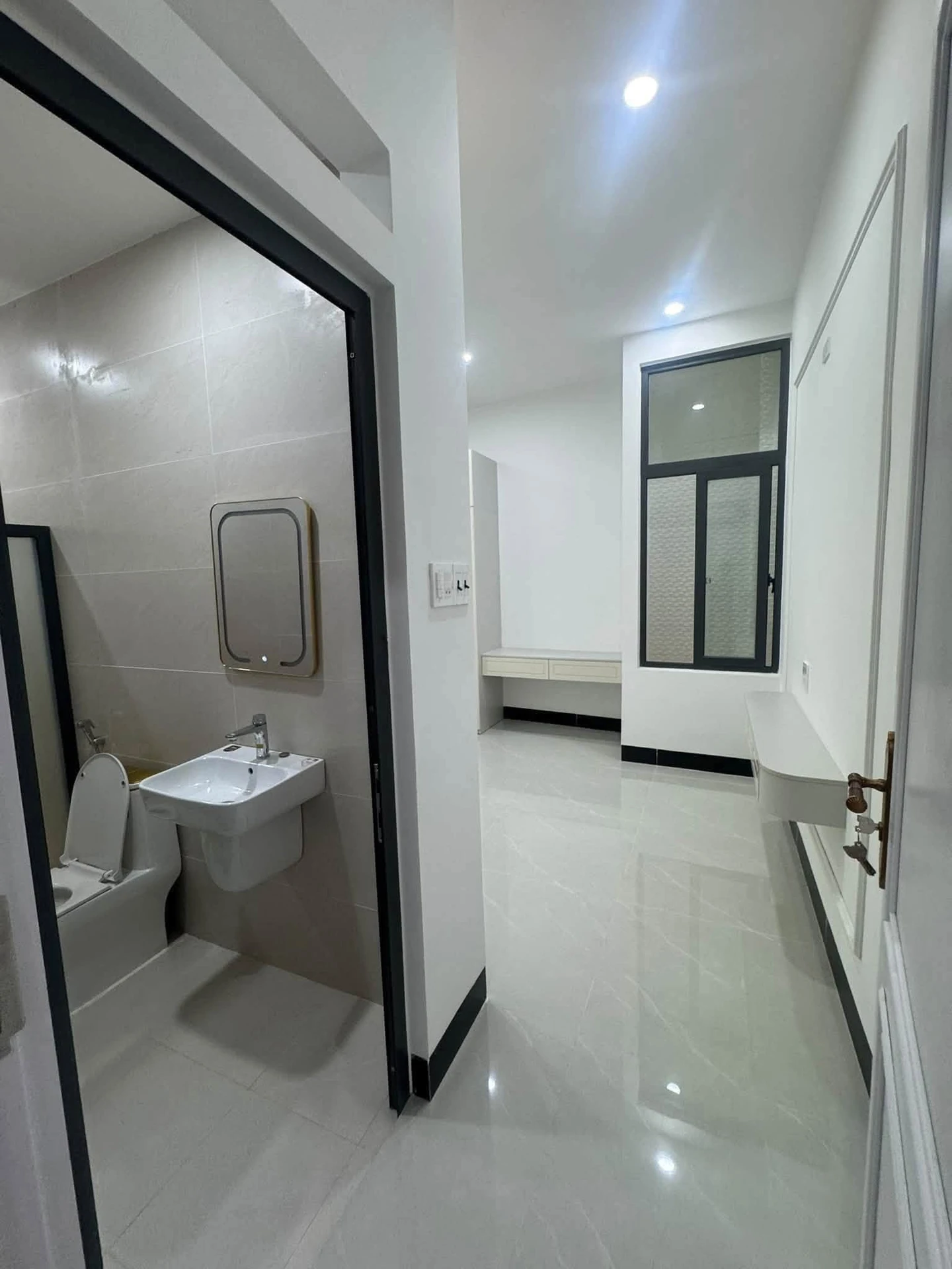 Bán nhà mặt tiền Thanh Niên 4PN 188,7m² 7 tỷ 2 - Ảnh 1