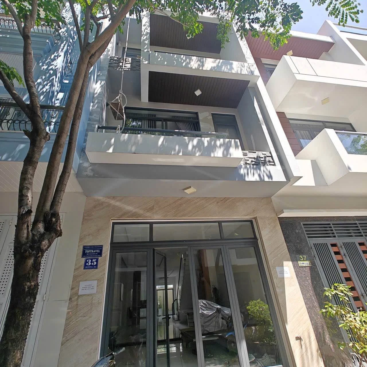 Bán nhà 3 tầng 90m² full nội thất VCN Phước Hải Nha Trang - Ảnh 1