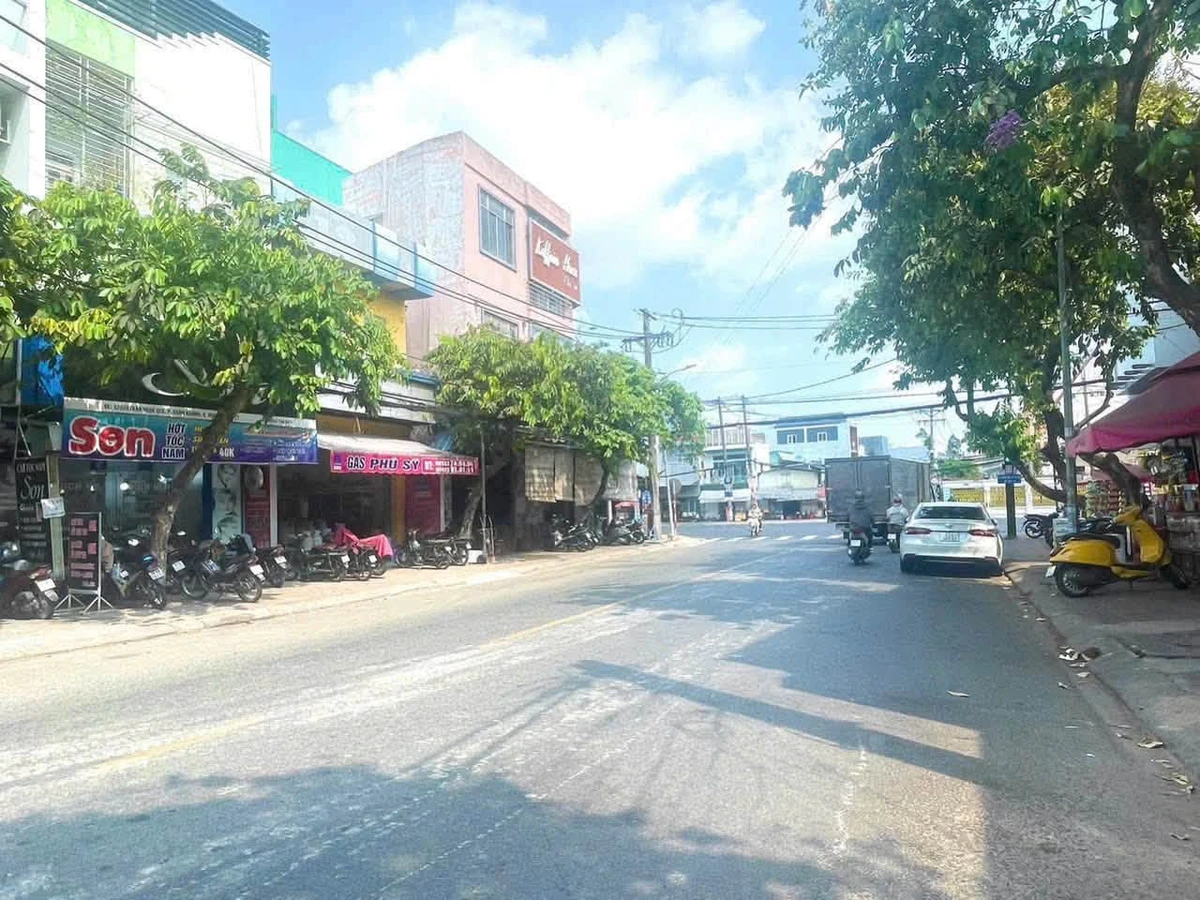 Bán nhà mặt tiền Trần Ngọc Quế, Cần Thơ, 150m2 - Ảnh thu nhỏ 2