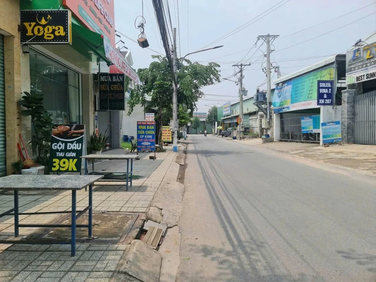 Bán shophouse mặt tiền 109m² Dĩ An, 5 kiot cho thuê 12tr/tháng - Ảnh 1