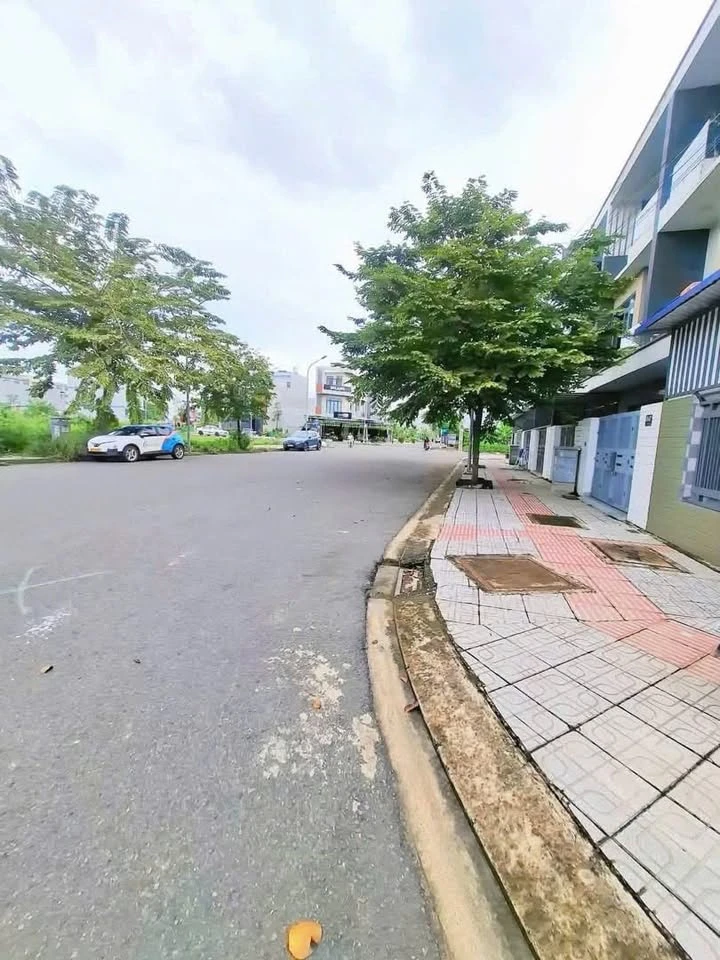 Cho thuê nhà quản lý 7 phòng 5WC 100m2 KDC Bửu Long - Ảnh 1