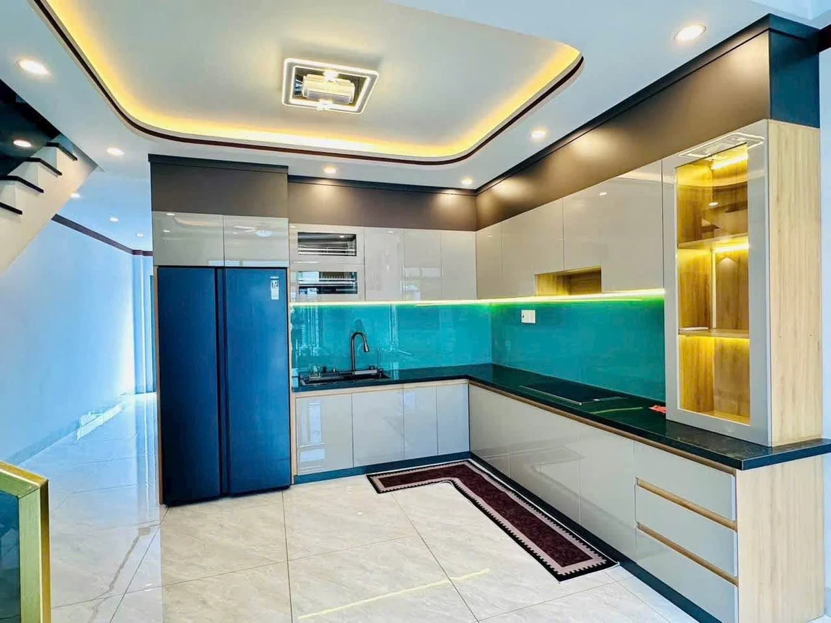 Bán nhà 2 mặt tiền 150m² sân vườn Y Wang Quận 12 - Ảnh thu nhỏ 5