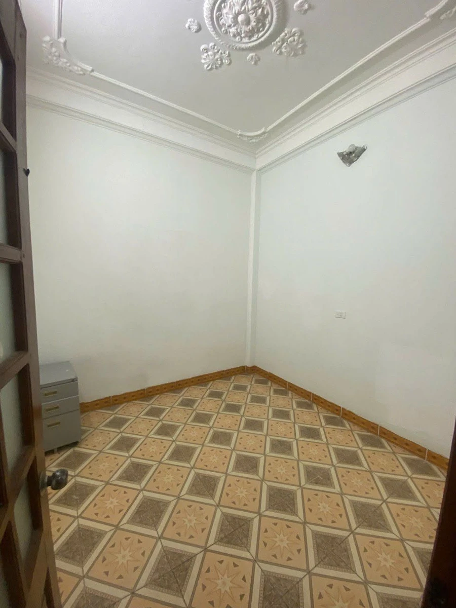 Cho thuê nhà riêng 4 tầng 4PN 160m² ngõ Khương Đình - Ảnh thu nhỏ 2