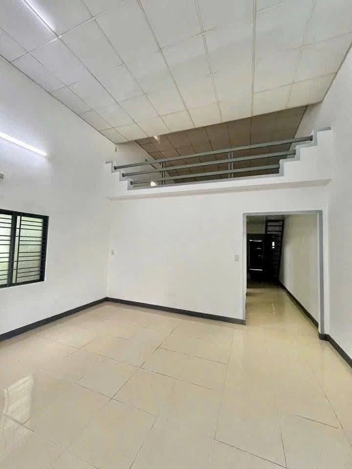 Bán nhà vườn 325m² 2 phòng ngủ Phường Nghĩa Lộ Mới - Ảnh thu nhỏ 2