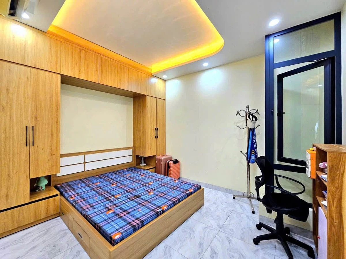 Bán nhà 4 tầng thang máy 60m² Trung Lực Hải An - Ảnh thu nhỏ 4
