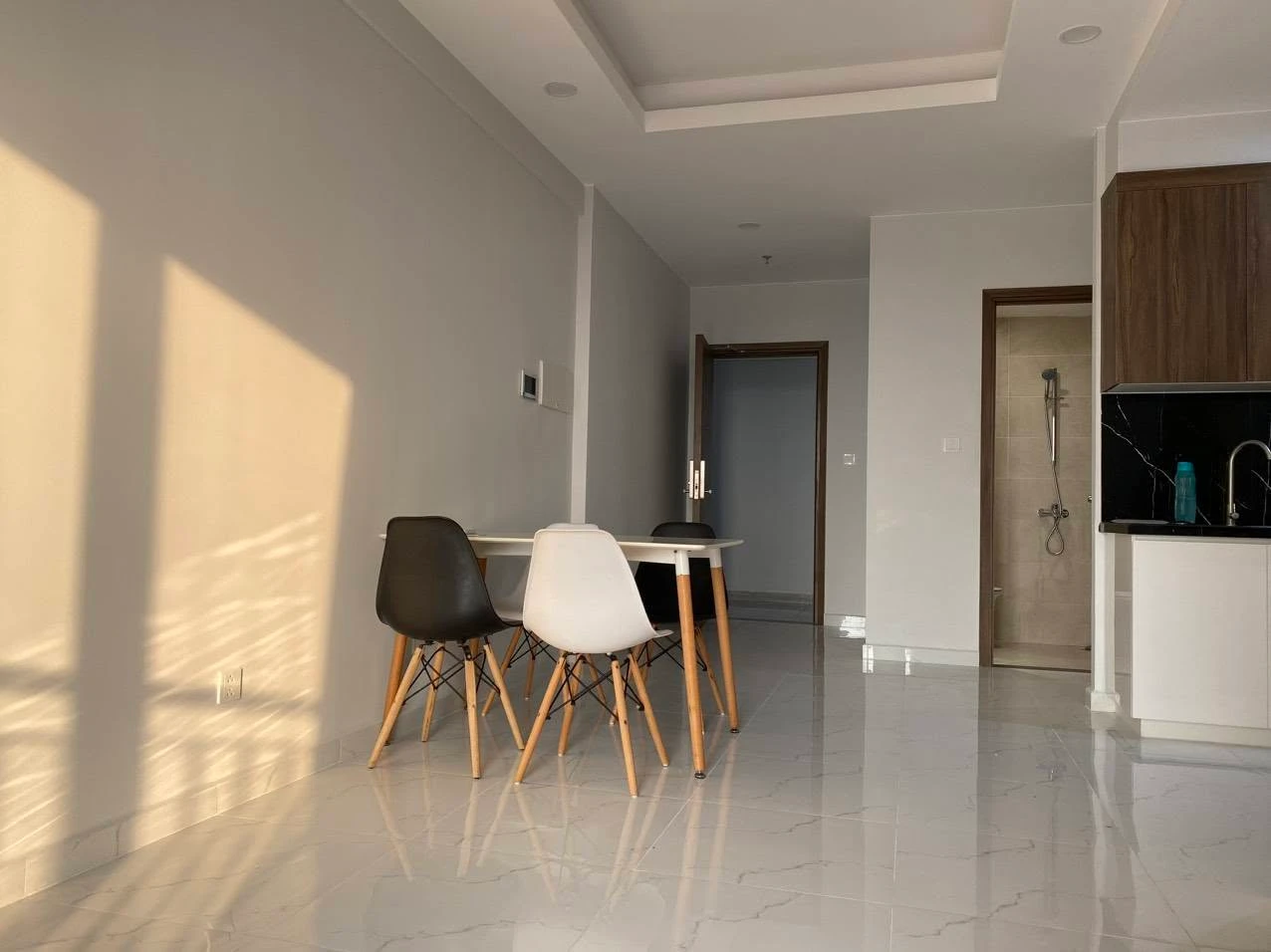 Cho thuê căn 2PN 2WC 60m² Opal Skyline Thuận An 5.5tr/tháng - Ảnh 1