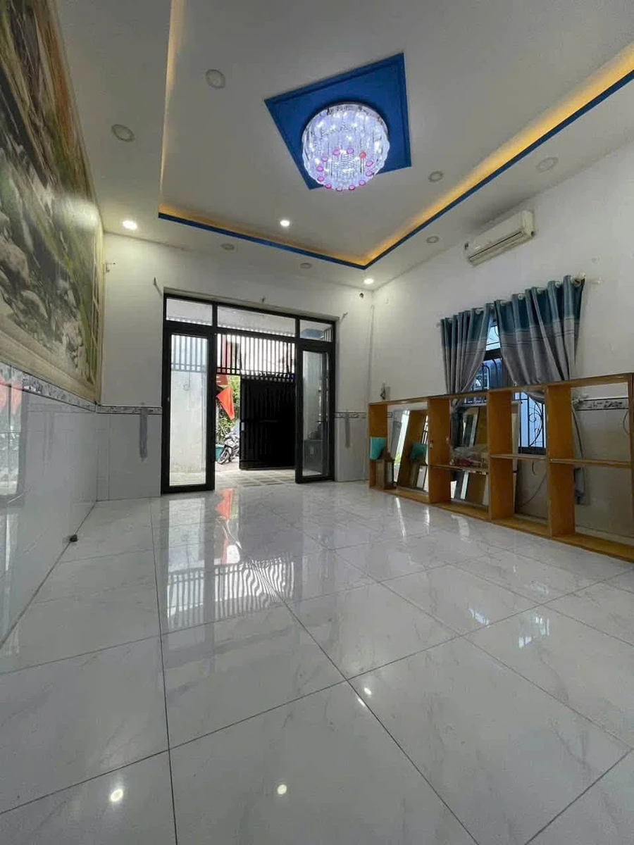 Bán nhà 95m² 3PN gần trường Tam Bình, Tân Bình - 4.5 tỷ - Ảnh thu nhỏ 2