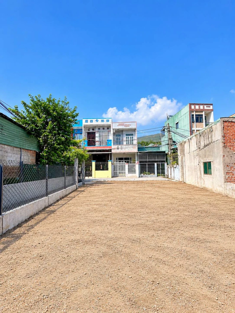 Bán 2 lô đất hẻm Nguyễn Thái Học Quy Nhơn 70-71m2 - Ảnh 1