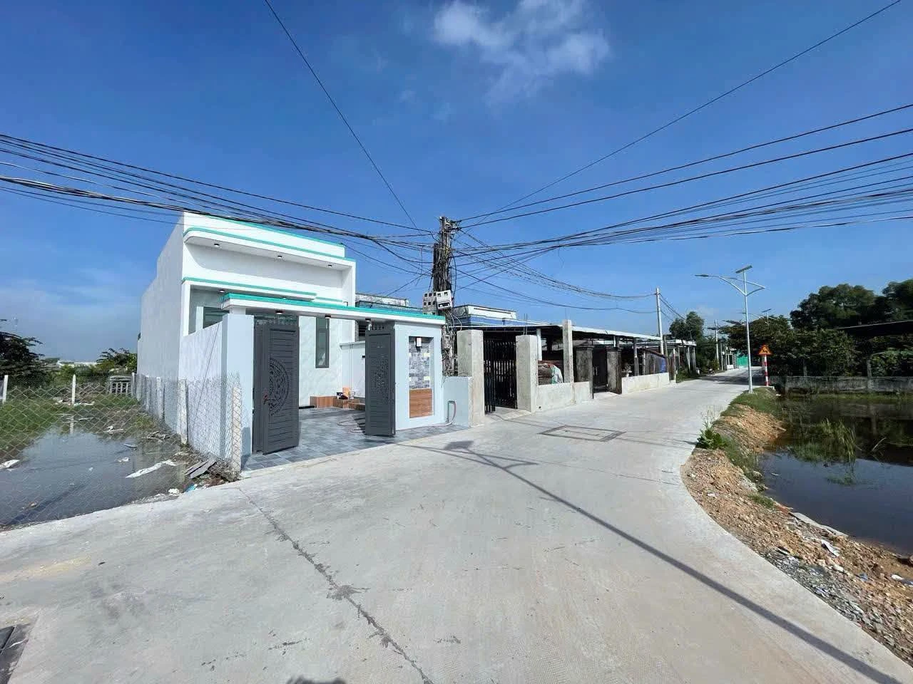Bán nhà Đức Hoà Đông 110m2, 1 tỷ 750 - Ảnh 1
