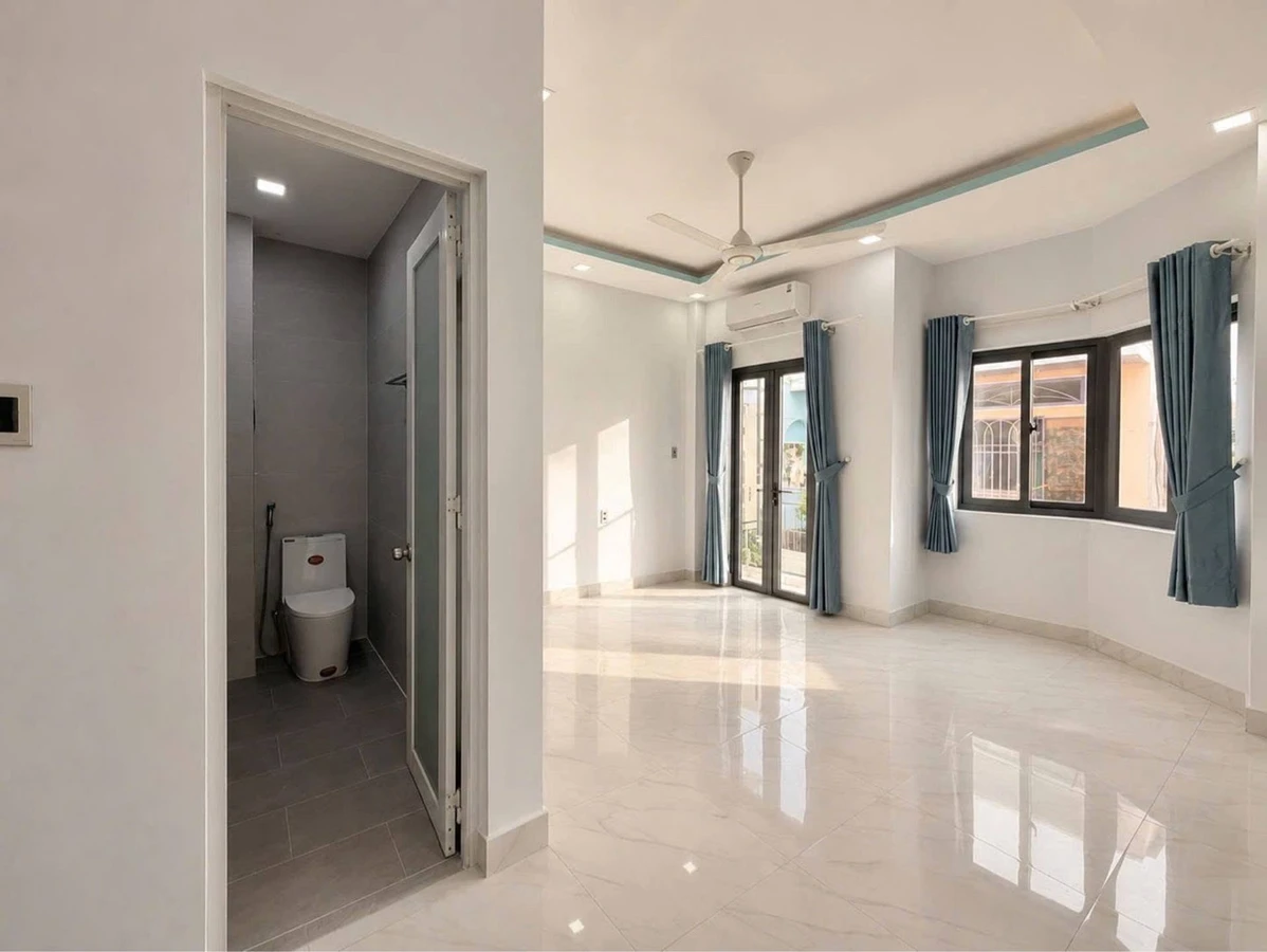 Bán nhà góc 2 mặt hẻm 40m2 4 tầng gần 6 tỷ Bình Thạnh - Ảnh thu nhỏ 2