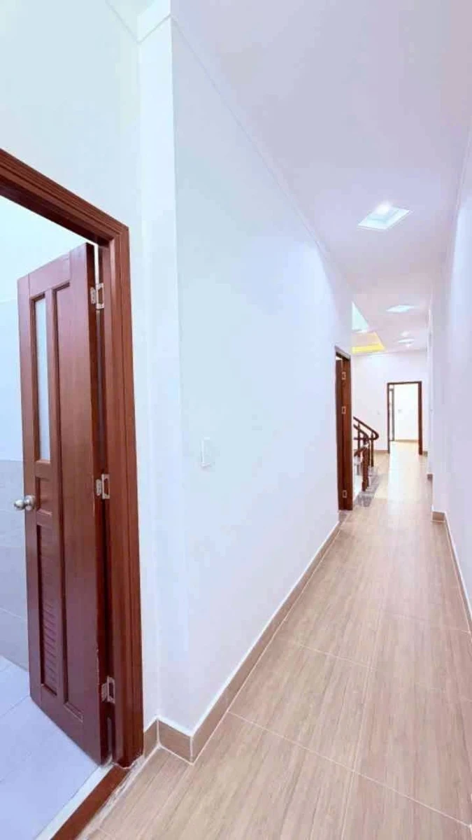 Nhà mặt tiền kinh doanh Dĩ An 64m² 4 tầng 5,95 tỷ - Ảnh thu nhỏ 4