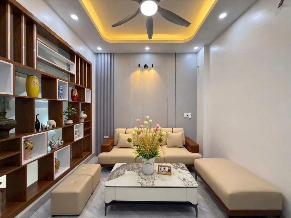 Bán nhà 4 tầng 45m2, 4 phòng ngủ ngõ Nguyễn Hữu Cầu, Ngọc Châu, Hải Phòng - Ảnh thu nhỏ 2