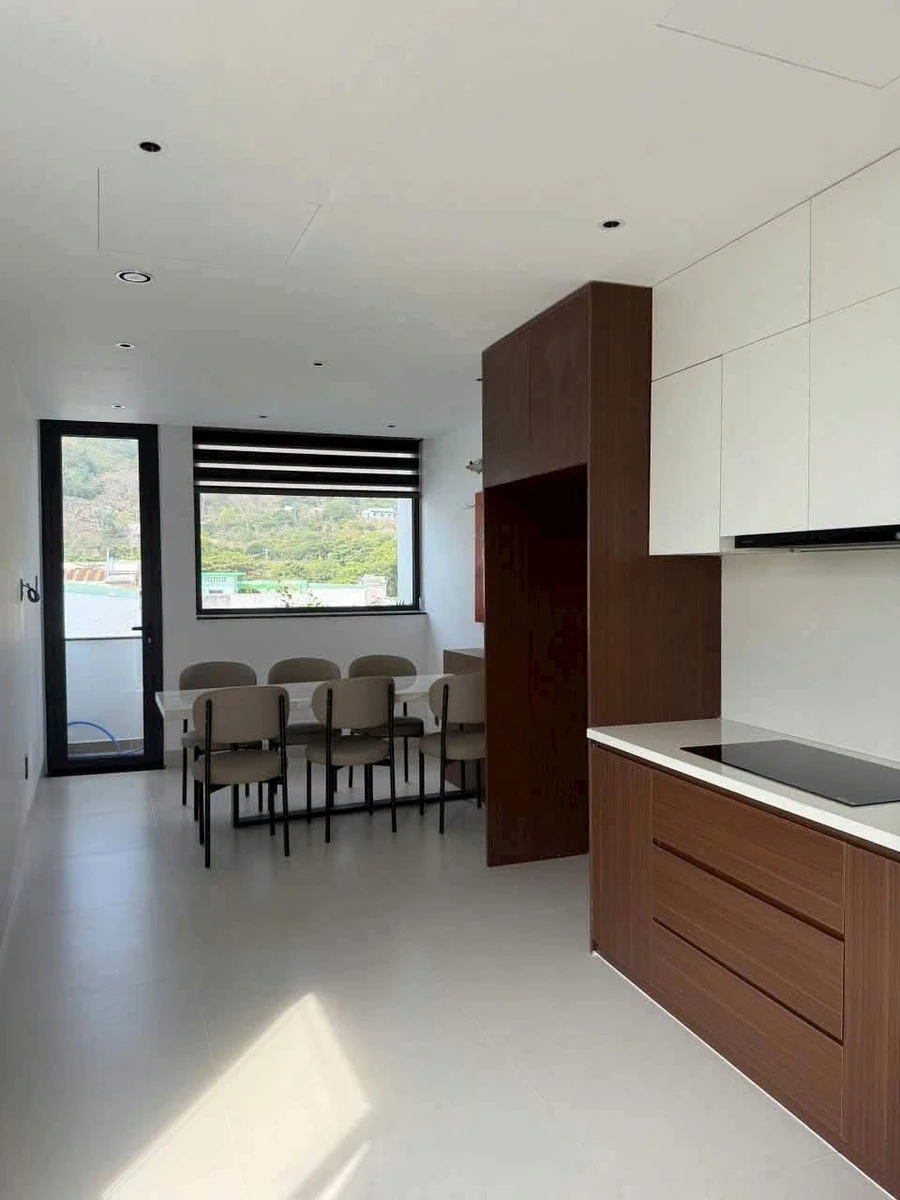 Bán nhà mới 1 trệt 2 lầu 96m² Vũng Tàu 11 tỷ 500 triệu - Ảnh thu nhỏ 4