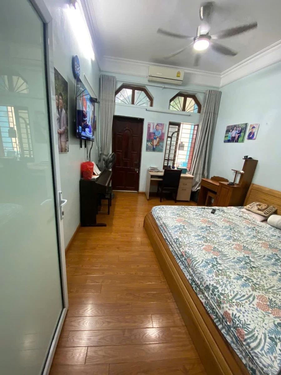 Cho thuê nhà 3 tầng 160m² Minh Khai, Hà Nội, 10 triệu/tháng - Ảnh thu nhỏ 4