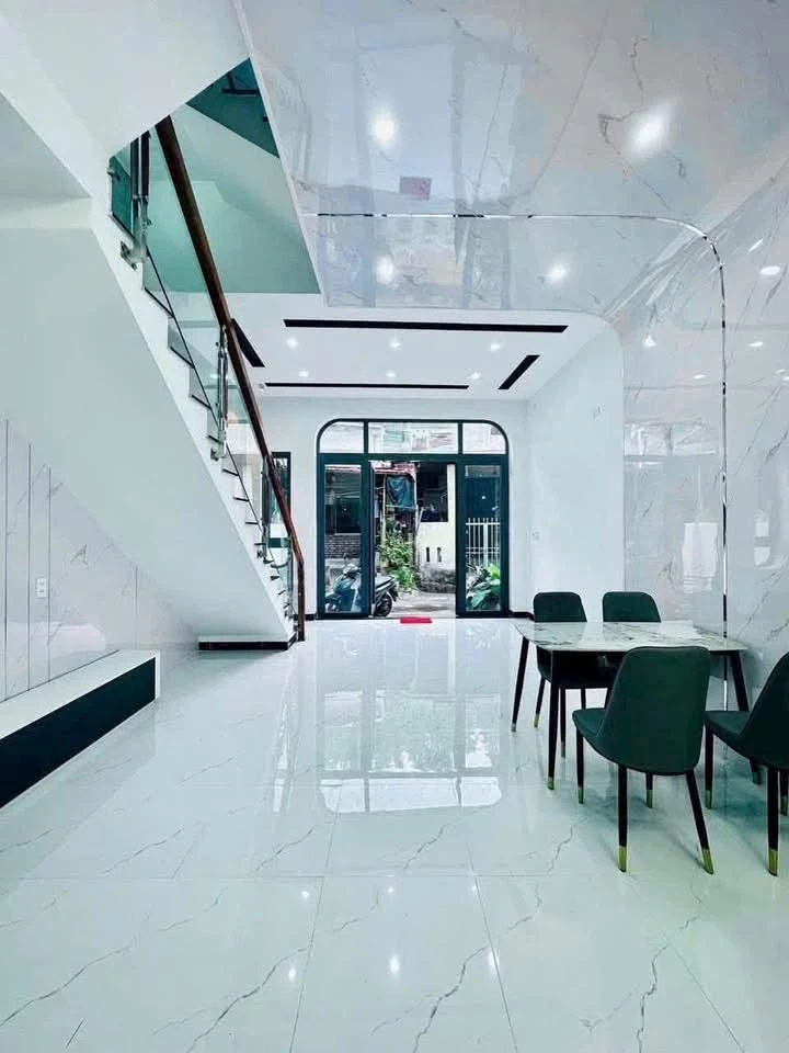 Bán nhà 3 tầng 44m² Phạm Ngũ Lão, Quy Nhơn, 3.8 tỷ - Ảnh thu nhỏ 3