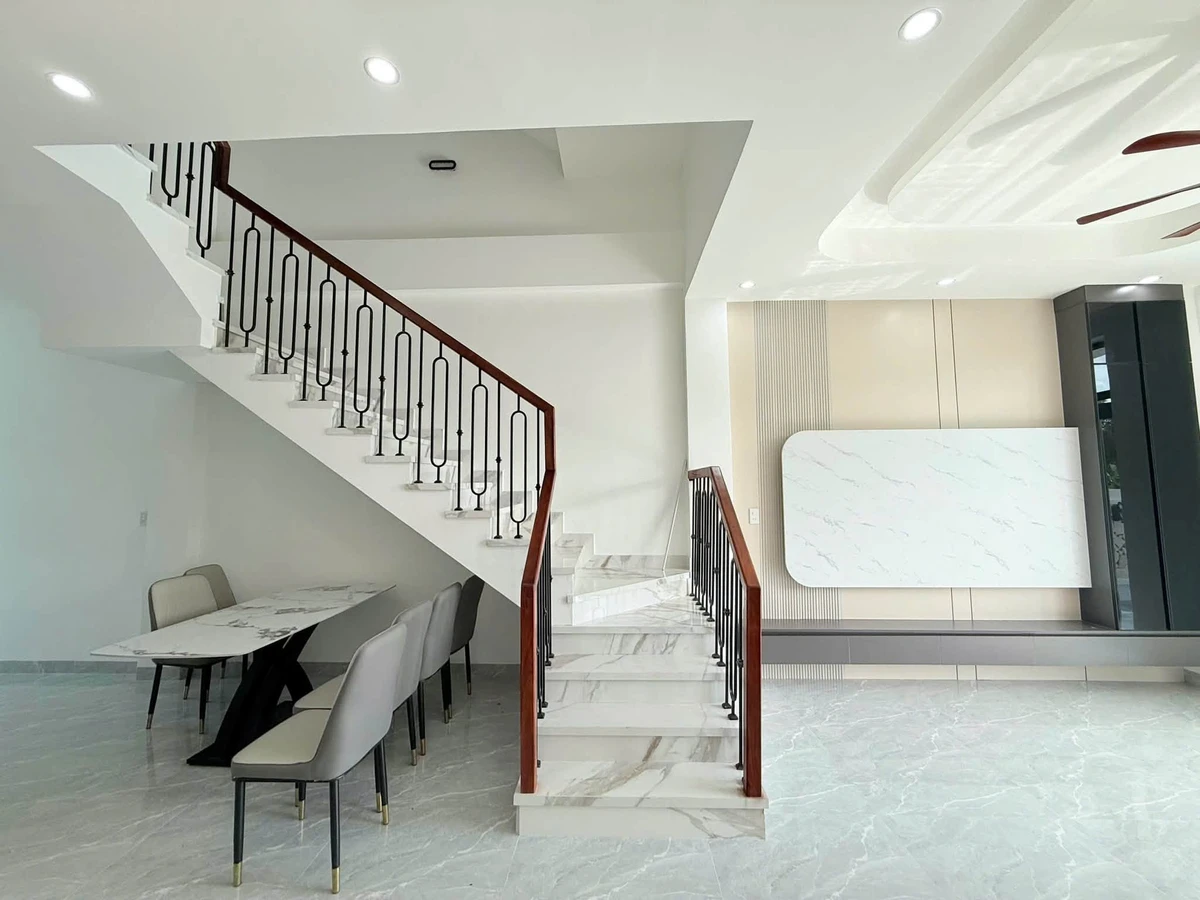 Bán biệt thự 3PN 220m2 đất 108m2 Huế 2,9 tỷ - Ảnh thu nhỏ 5