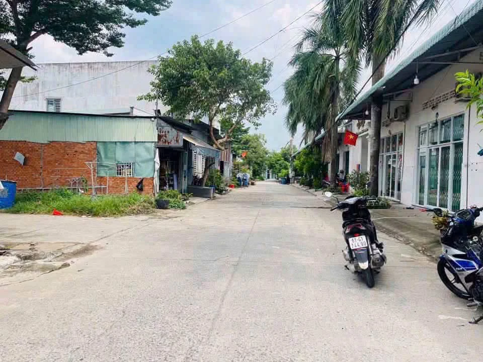 Nhà lầu trệt 3PN Tân Định 100m² 2,55 tỷ - Ảnh 1