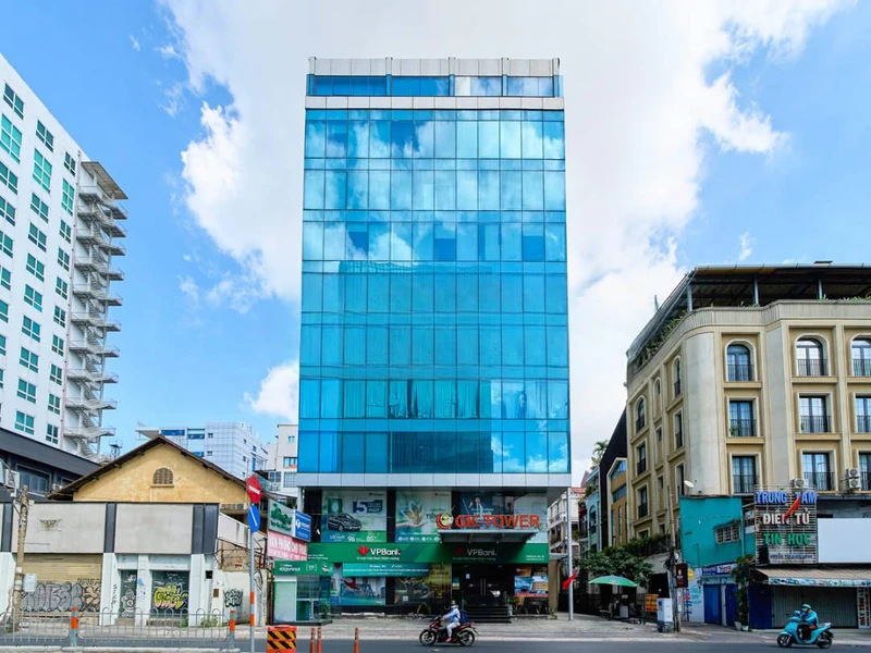 Bán toà nhà góc 2 mặt tiền Nguyễn Thị Minh Khai, Quận 1