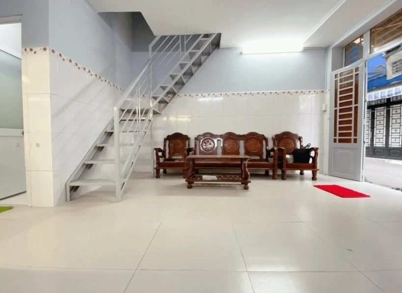 🌟 SIÊU PHẨM ĐẦU TƯ: NHÀ NỞ HẬU HOÀNG HOA THÁM, BÌNH THẠNH, GIÁ DƯỚI 5 TỶ 🌟 - Ảnh 1