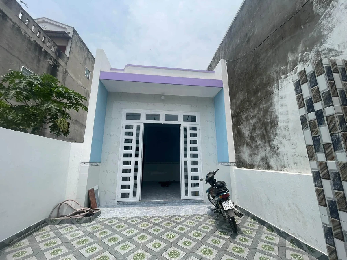 Nhà bán 150m² MT825 Cây Me, Đức Hòa, 1 tỷ 680 triệu - Ảnh thu nhỏ 2