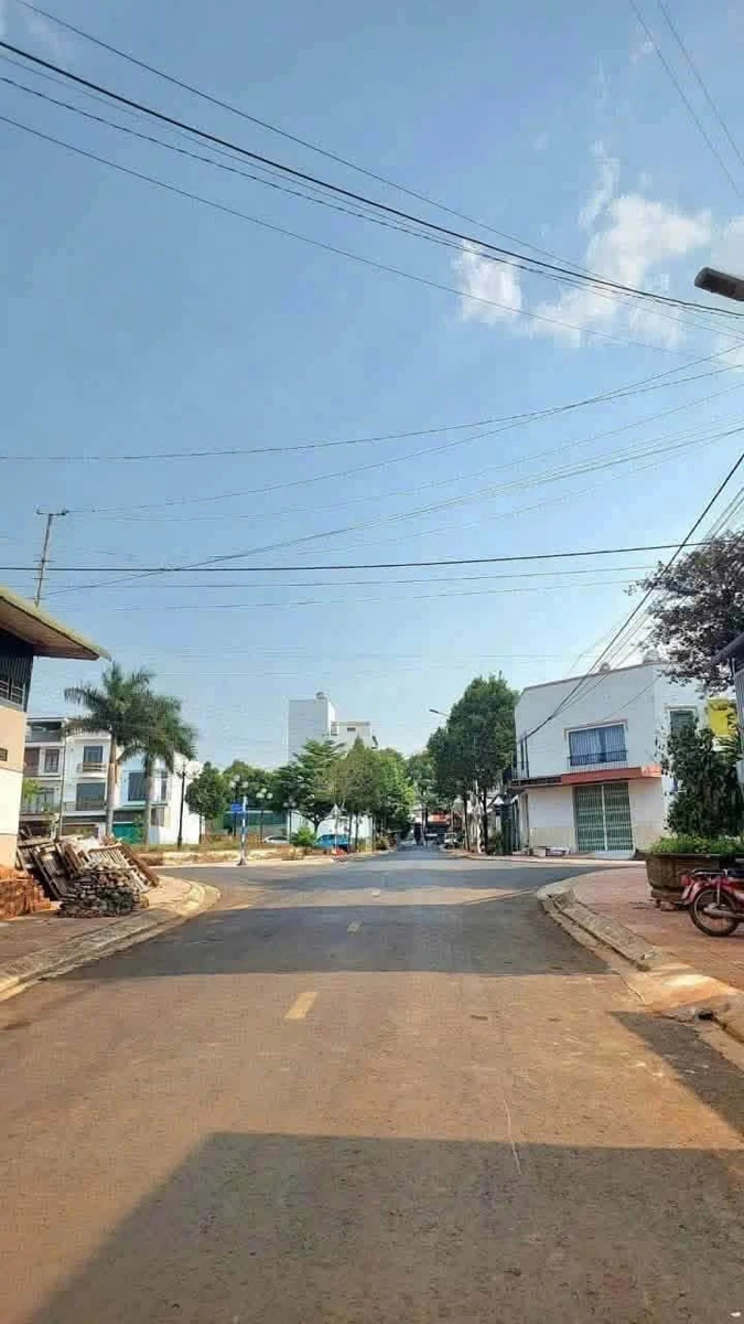 Bán lô đất 150m² Phan Bội Châu, Buôn Ma Thuột, 5 tỷ 200 - Ảnh thu nhỏ 2